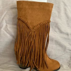 Brown boots